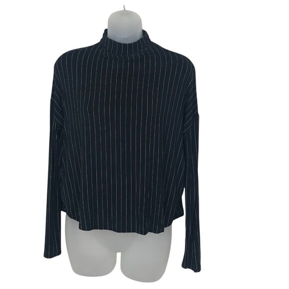 Babaton Tops - Aritzia Babaton Seaton Black & White Striped Cropped Turtleneck Size XS
